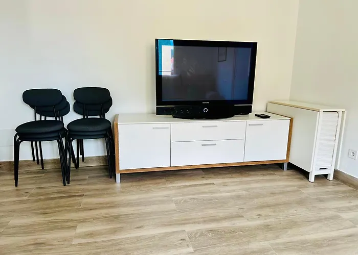 Descubre Cantabria 2! A 4 Minutos De Cabarceno Y Capacidad Para 6 Adultos!